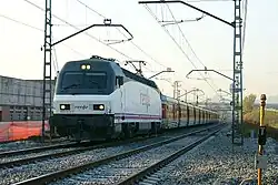 Locomotive 252.075 with the Catalan Talgo.