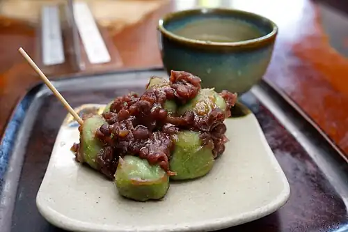 Kusa dango (rice dumplings) with anko