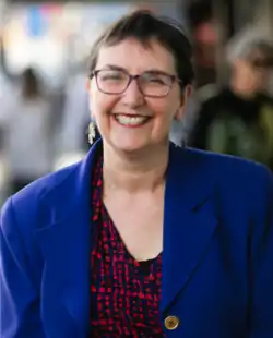 Helen_Burnet.png