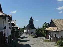 Hollókő