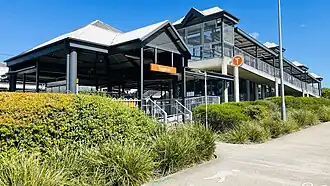 Entrance on Pacific Highway