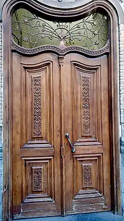 جزئیات در ورودی