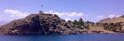 جزیره و کلیسای آختامار دریاچه وان ترکیه