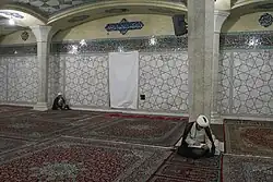 طلبههای درس خارج در زیرزمین فیضیه قم