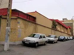 دبیرستان الزهرا در محل عمارت سابق دمشقیه