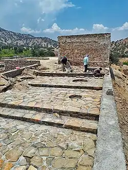 ترمیم بناهای بومی