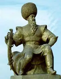 تندیس آلپ ارسلان سلجوقی
