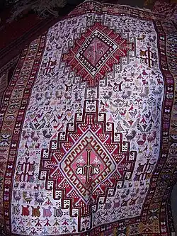 گلیم مشهور عنبران