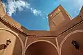 نمایی از ساختمانی واقع در شهر قدیمی اردکان