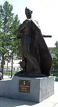 مجسمهٔ «لوفسان‌چرنگ آیوش»، سرباز ارتش خلق مغولستان در طول جنگ دوم جهانی و «قهرمان ملی»