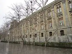 نمای سراسری ساختمان