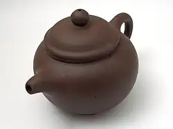 قوری گلی ییژینگ