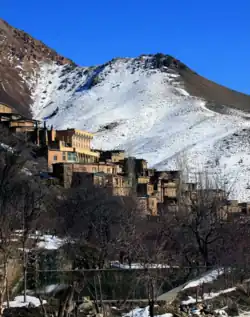 روستای دیزباد از توابع شهرستان زبرخان