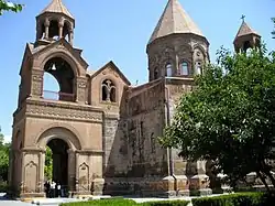 کلیسای جامع اچمیادزین