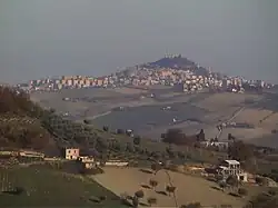 سراسرنمایی از شهر