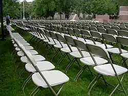 صندلی تاشو برای فضای باز