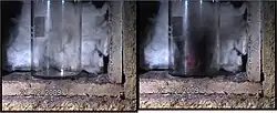 لایه برداری از اکسید گرافیت در دمای بالا، تصاویری از ویدئو موجود در اینجا: لایه برداری موجب افزایش ده برابر حجم نمونه و تشکیل پودر کربن با غلظت چند لایه گرافن میشود.