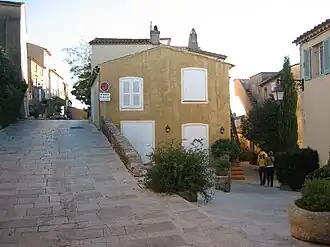 A view within the village of Gassin