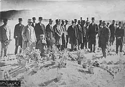 گل‌کاری پارک باغ گلستان تبریز در ۸ فروردین ۱۳۰۹ خورشیدی