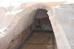 ۱۰۰