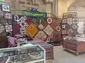 مغازه صنایع دستی در بازار کرمان