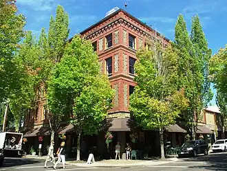 Hotel Oregon in the Downtown Historic District