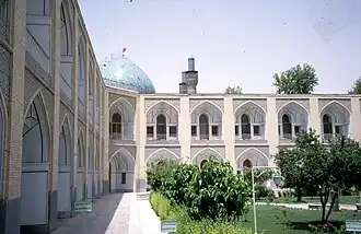 کاروان‌سرای مادر شاه، هتل عباسی اصفهان