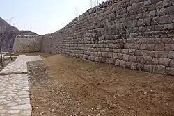 جزئیات یک دیوار