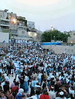 تصویری از جشن سال ۲۰۰۷ میلادی یوم یروشالاییم در شهر اورشلیم.