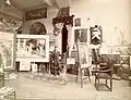 خوان لونا در استودیوی پاریس