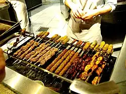 کباب بخش بزرگی از آشپزی اوتار پرادش است.