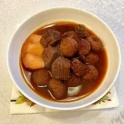 کبه سفارجلیه شام، خوراک گوشت گاو در سس به