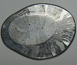 یک دیسک فلزی
