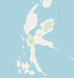 تیدور در Halmahera واقع شده