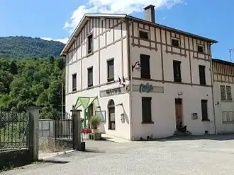 Argis Town Hall