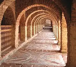 یکی از گذرها در شهر اگادیر