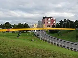 Bridge near the Nõmme center with دانشگاه صنعتی تالین motto.