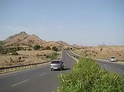 بزرگراه ملی ۸ بین اودایپور و احمدآباد