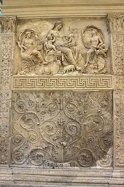 برگ کنگری‌های رومی در یک اسلیمی بر روی آرا پاکیس، رم، معمار و مجسمه‌سازان ناشناس، ۹-۱۳ قبل از میلاد