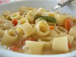 پاستا e fagioli تهیه شده با دیتالینی