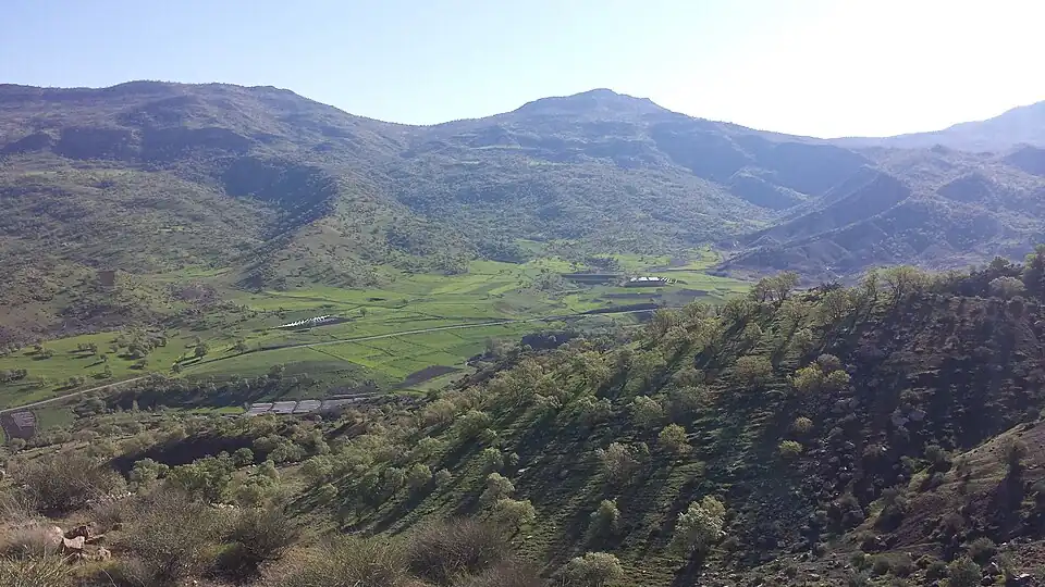 تصویر دو- اردیبهشت ۱۳۹۵