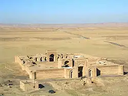 کاروانسرای "رباط شرف"