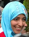 توکل کرمان،روزنامه‌نگار، فعال سیاسی، مدیر سازمان زنان روزنامه‌نگار رها از بند ، شاعر و برنده جایزه صلح نوبل (۲۰۱۱)
