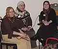 سه زن ترک با پوشش روسری، ۲۰۰۳