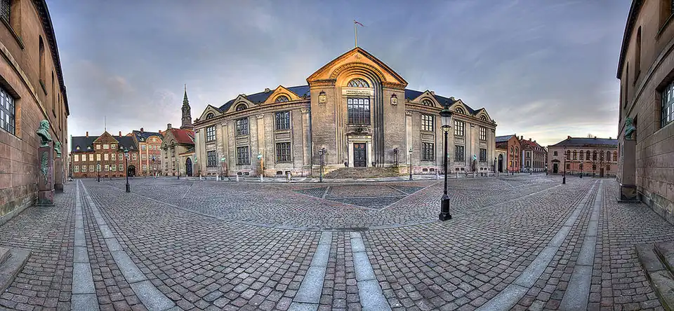 University Main Building, Frue Plads