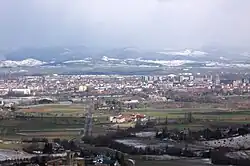 نمای شهر بیتوریا از دور دست