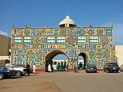دروازه قصر زازو